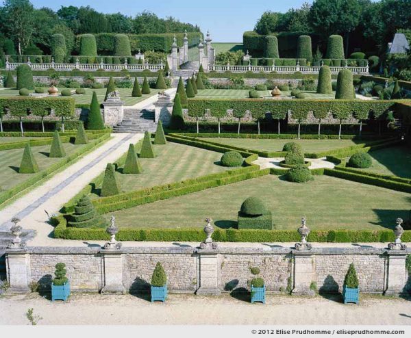 Château view of the formal gardens #2, Brecy Castle Gardens, Saint Gabriel Brécy, France. 2012 (series Notable Gardens of France) by Elise Prudhomme.
