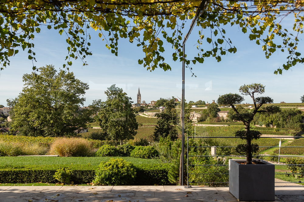 Tasting room inside Château Pavie Macquin overlooking the town of Saint Emilion, Bordeaux region, Department of the Gironde, France.