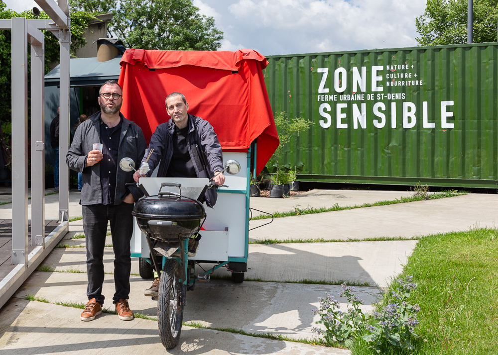 Olivier Darné (left) and Association APPUI at the inauguration of the Urban Farm of Saint Denis on 11 May 2019.  L'inauguration de la Ferme Urbaine de Saint-Denis le 11 mai 2019.  Zone Sensible / Parti Poétique et la Ferme Ouverte de Saint-Denis.