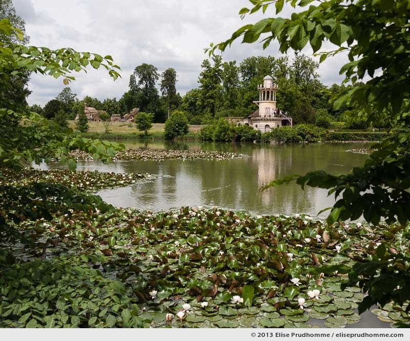Tour de Marlborough, Versailles Chateau Garden, France, 2013 (part of the series Yours, Mine, Le Nôtre's) by Elise Prudhomme.