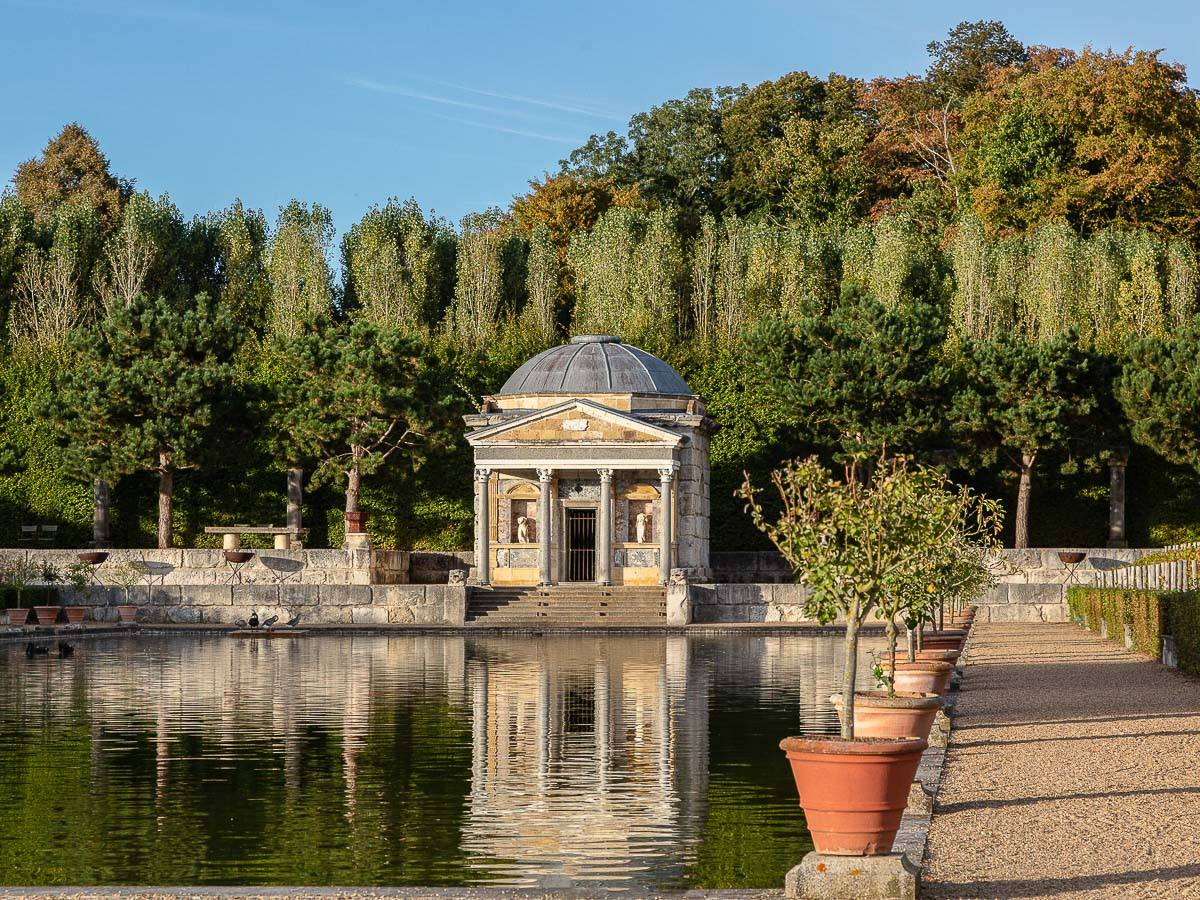 Le temple du Tresor de Leda, Chateau du Champ de Bataille, Normandy, France